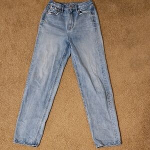 Women's Light Blue Jeans